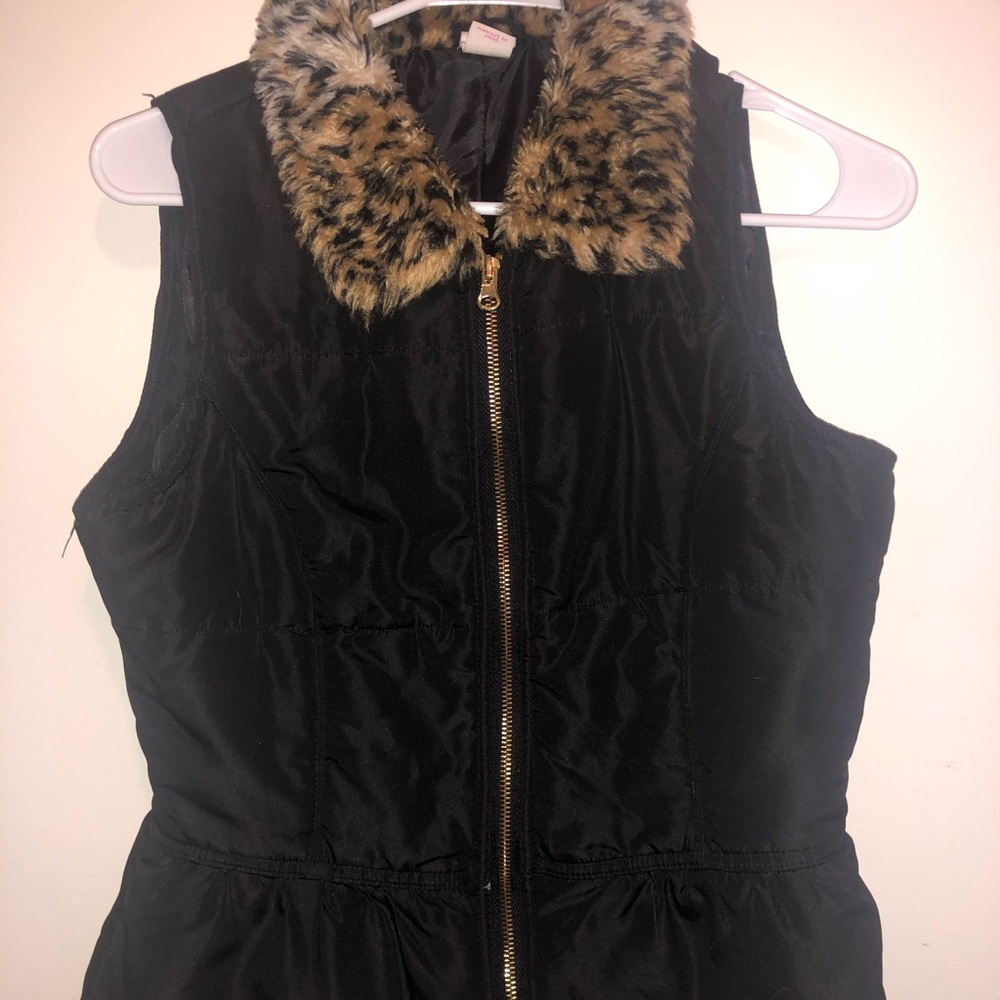 Zip Up Vest